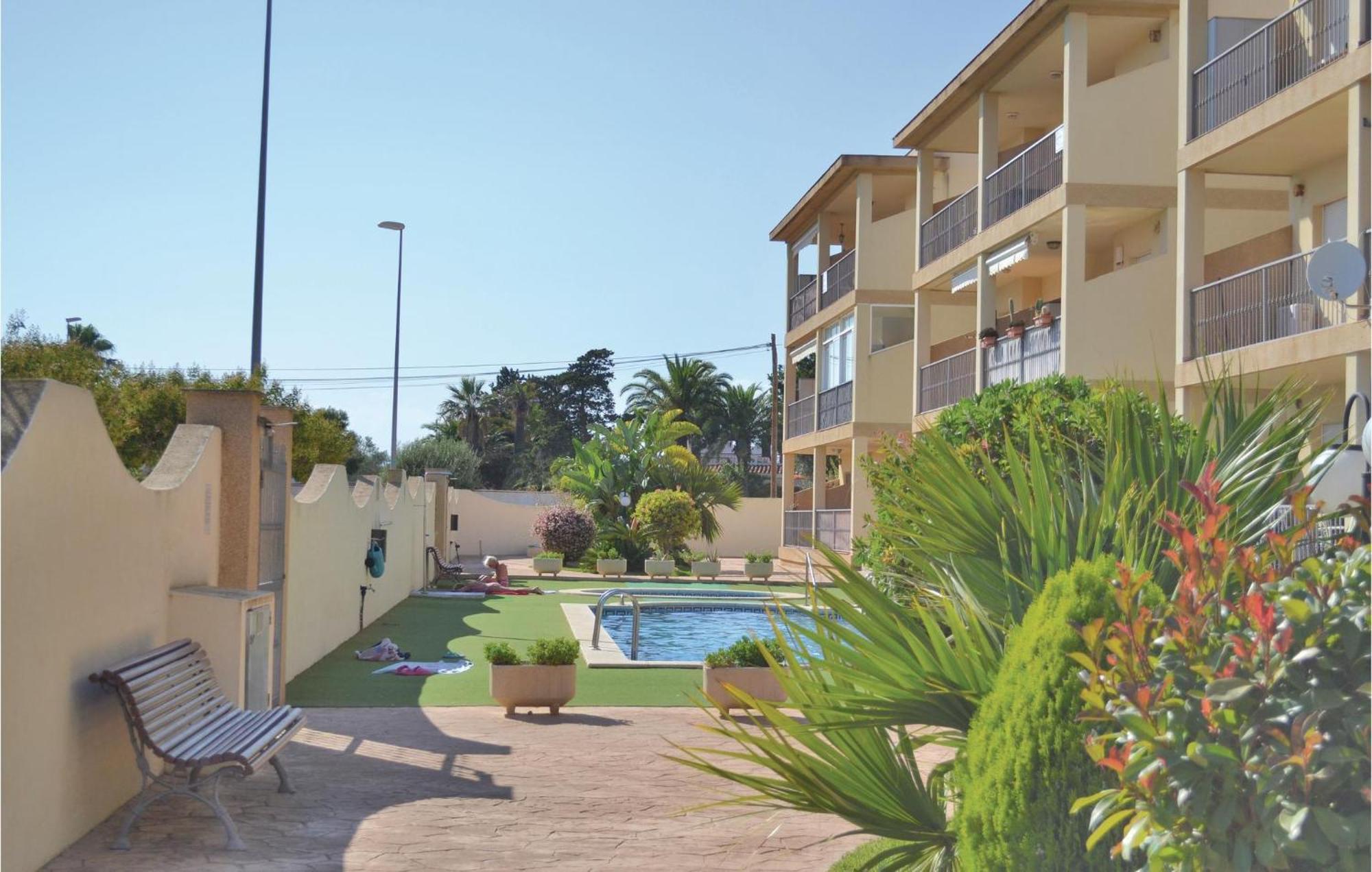 2 Bedroom Awesome Apartment In Vinaros Vinarós Exterior foto
